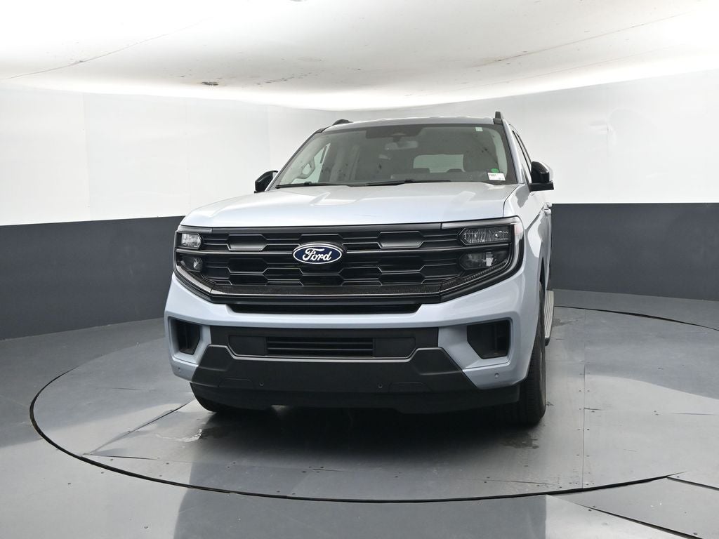 2027 Ford Expedition Active 202A