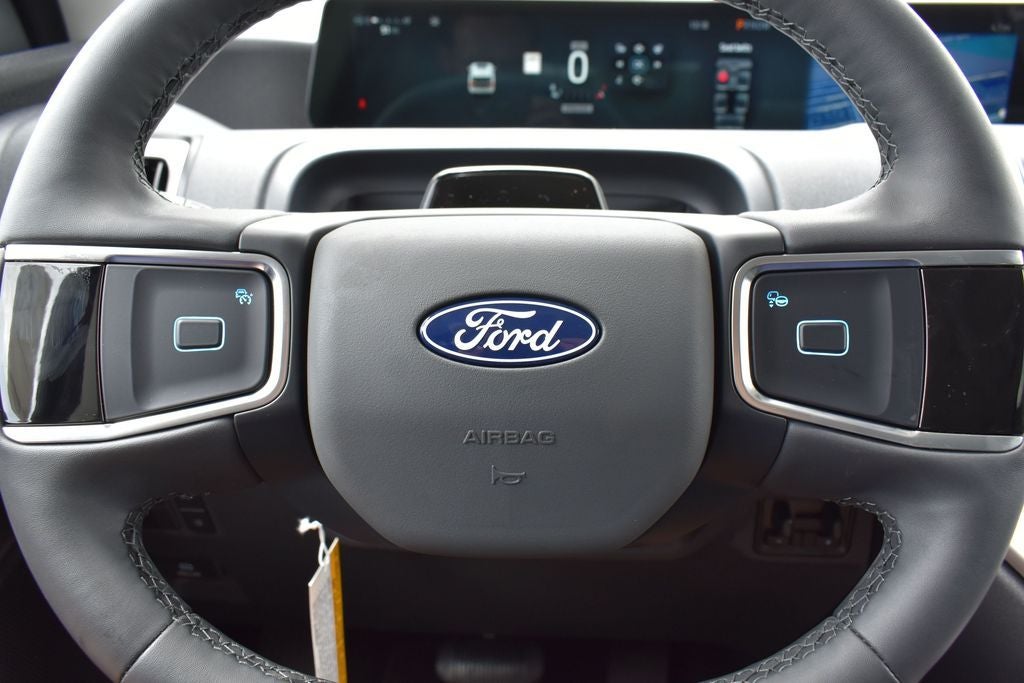 2027 Ford Expedition Active 202A