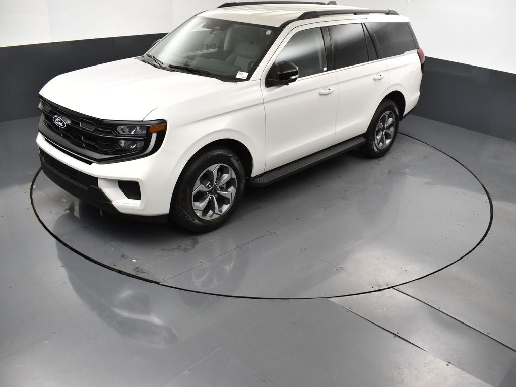 2027 Ford Expedition Active 202A