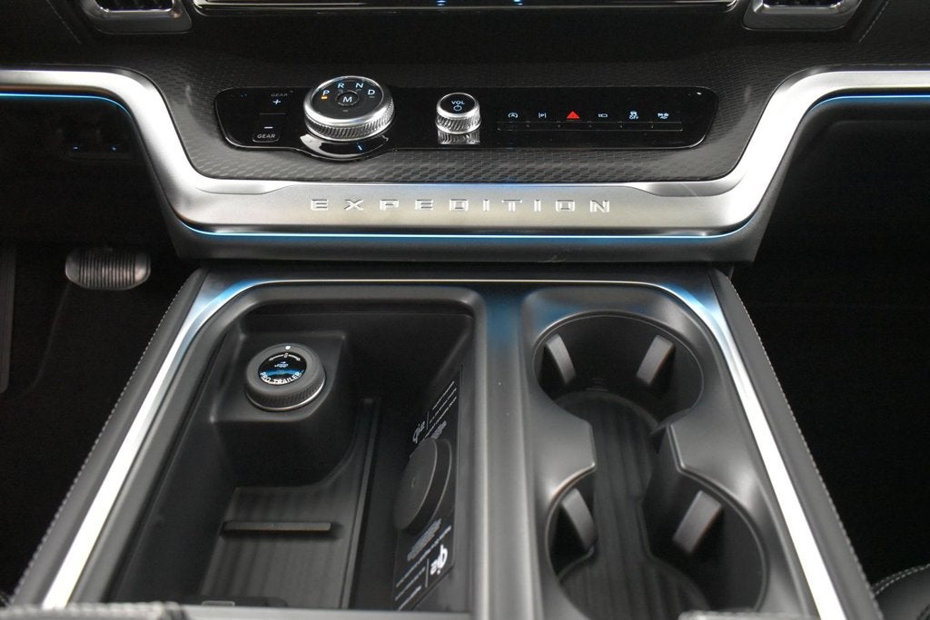 2027 Ford Expedition Platinum 600A