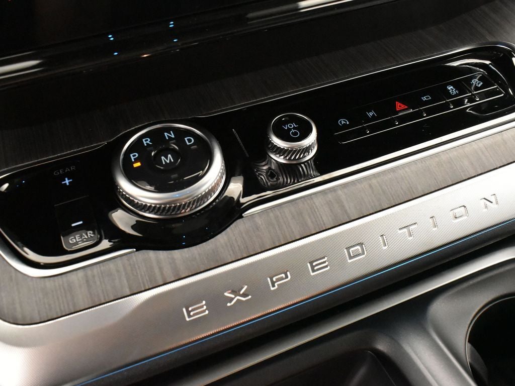 2025 Ford Expedition Platinum 600A