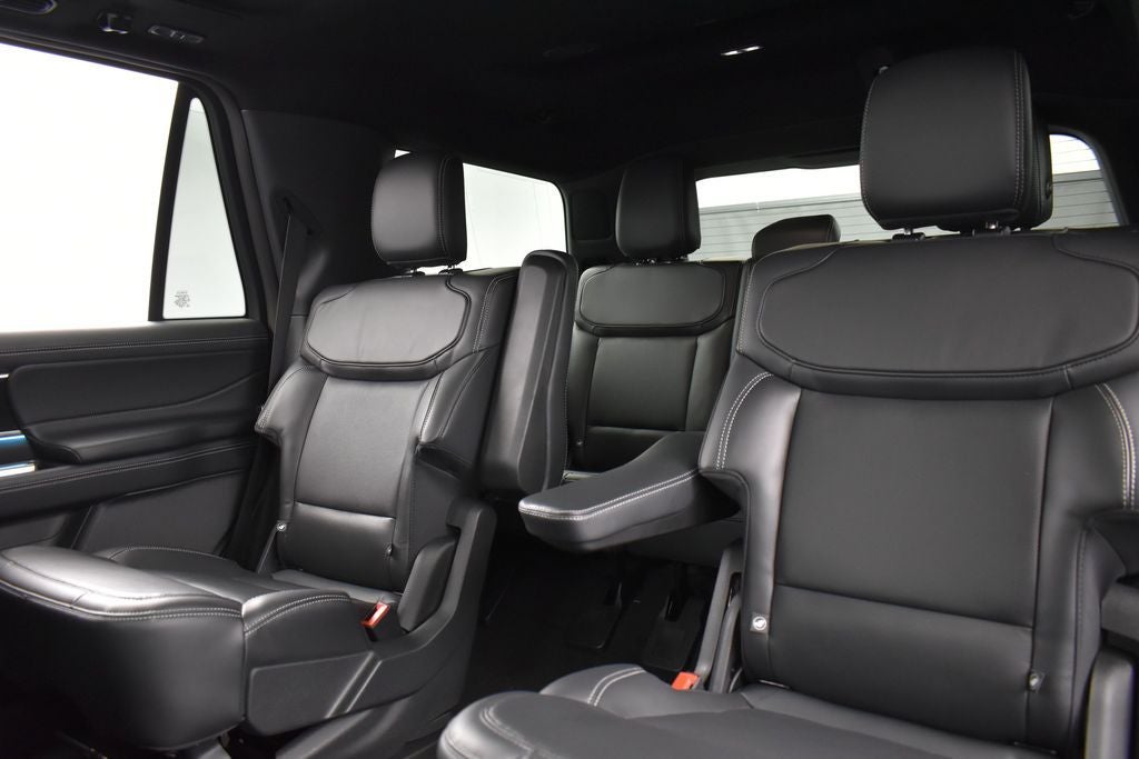 2027 Ford Expedition Platinum 600A