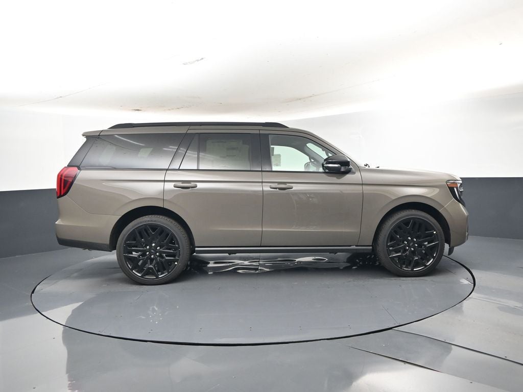2027 Ford Expedition Platinum 600A