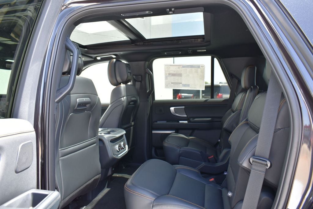 2027 Ford Expedition Tremor
