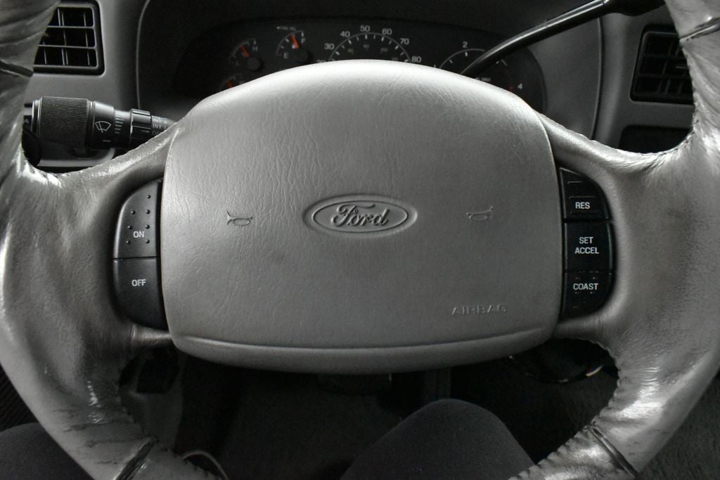 2000 Ford Excursion Limited