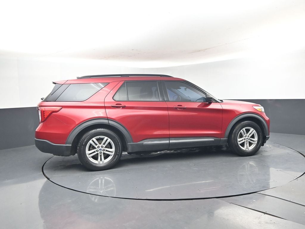 2021 Ford Explorer XLT 202A