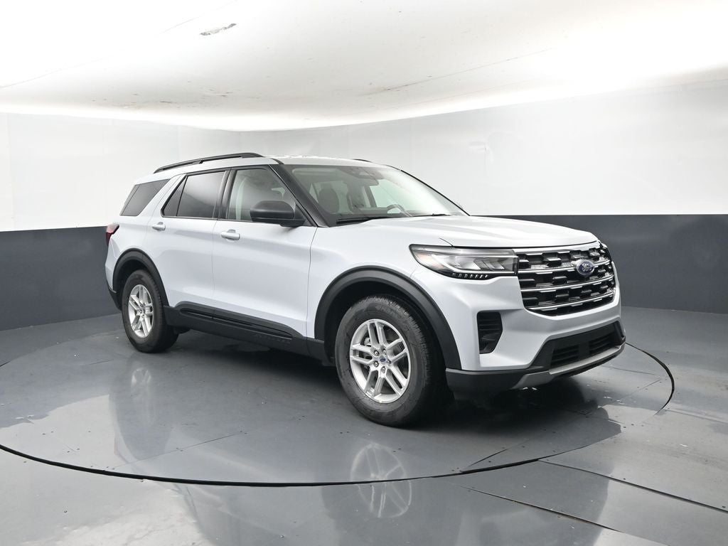 2026 Ford Explorer Active 200A