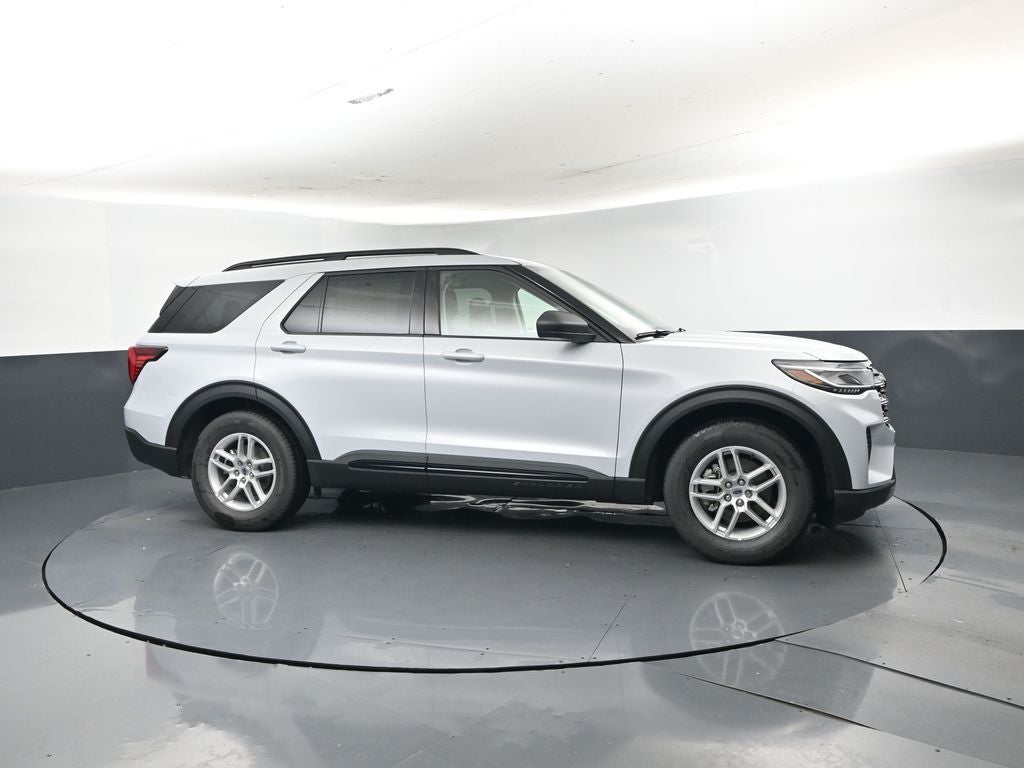 2026 Ford Explorer Active 200A