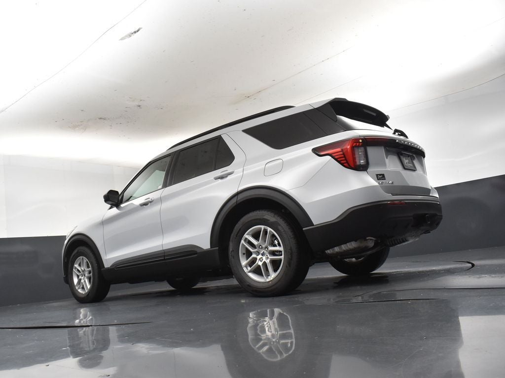 2026 Ford Explorer Active 200A