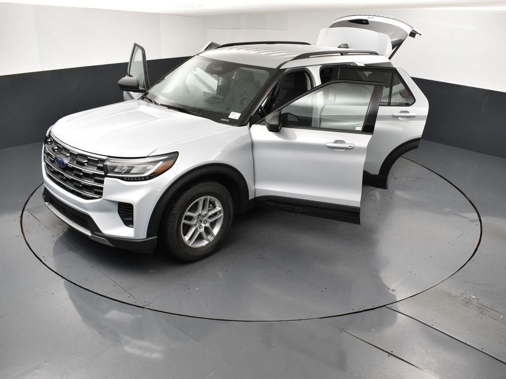 2026 Ford Explorer Active 200A