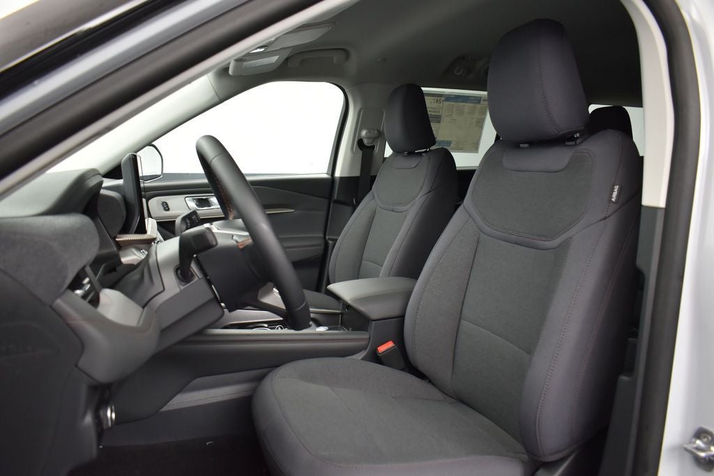 2026 Ford Explorer Active 200A