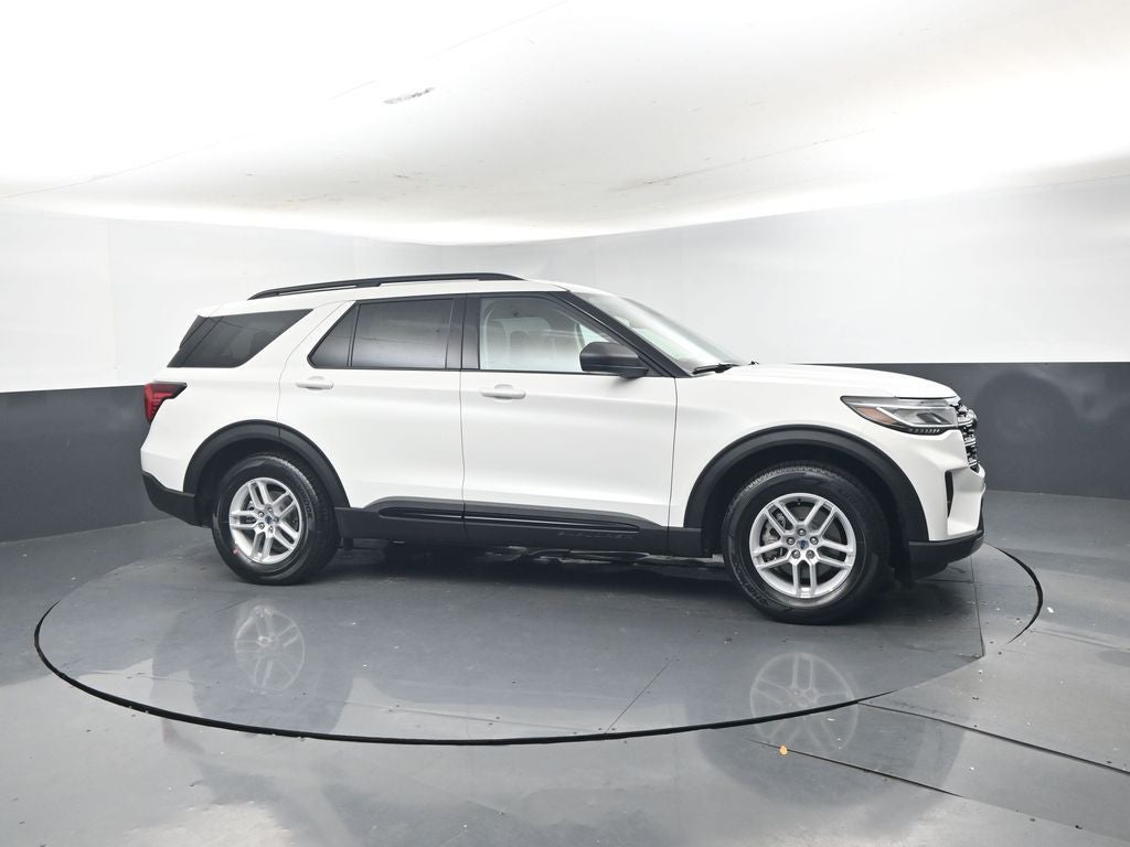 2026 Ford Explorer Active 200A