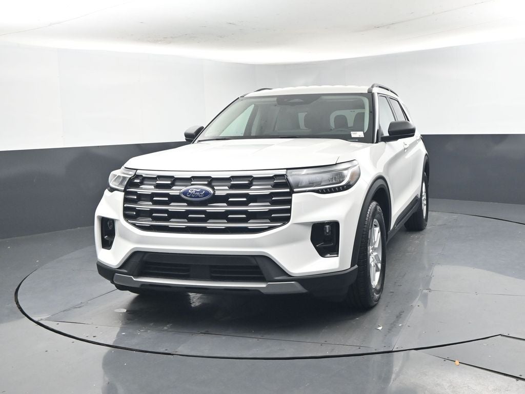 2026 Ford Explorer Active 200A