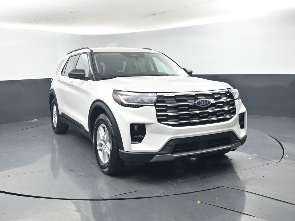 2026 Ford Explorer Active 200A