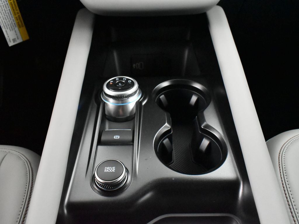 2026 Ford Explorer Active 200A