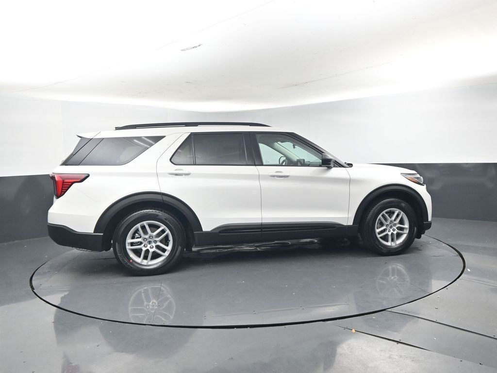 2026 Ford Explorer Active 200A