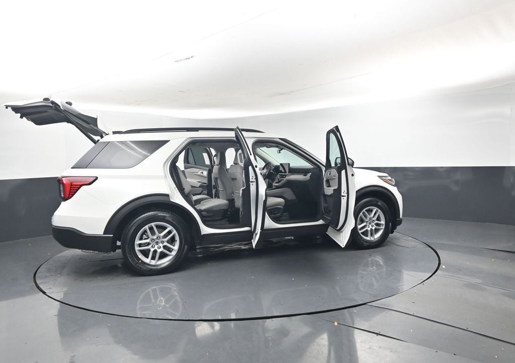 2026 Ford Explorer Active 200A