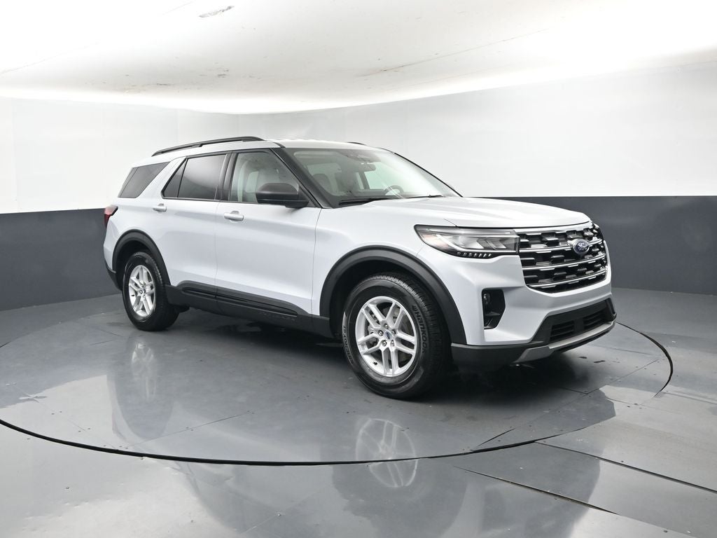 2026 Ford Explorer Active 200A