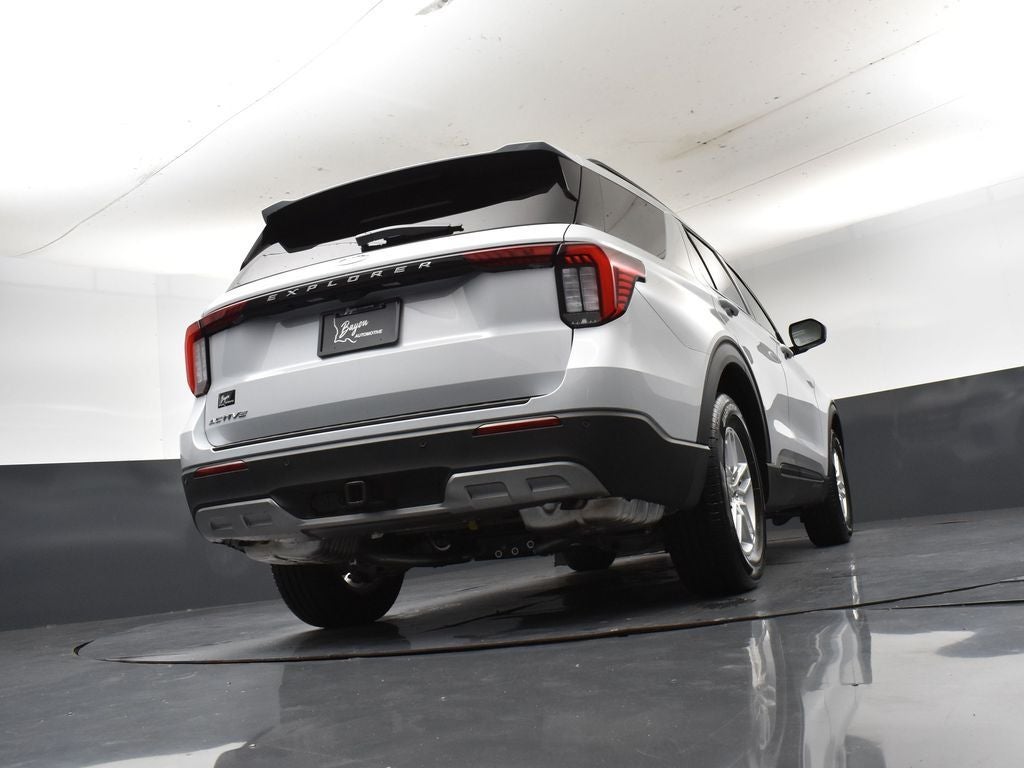 2026 Ford Explorer Active 200A
