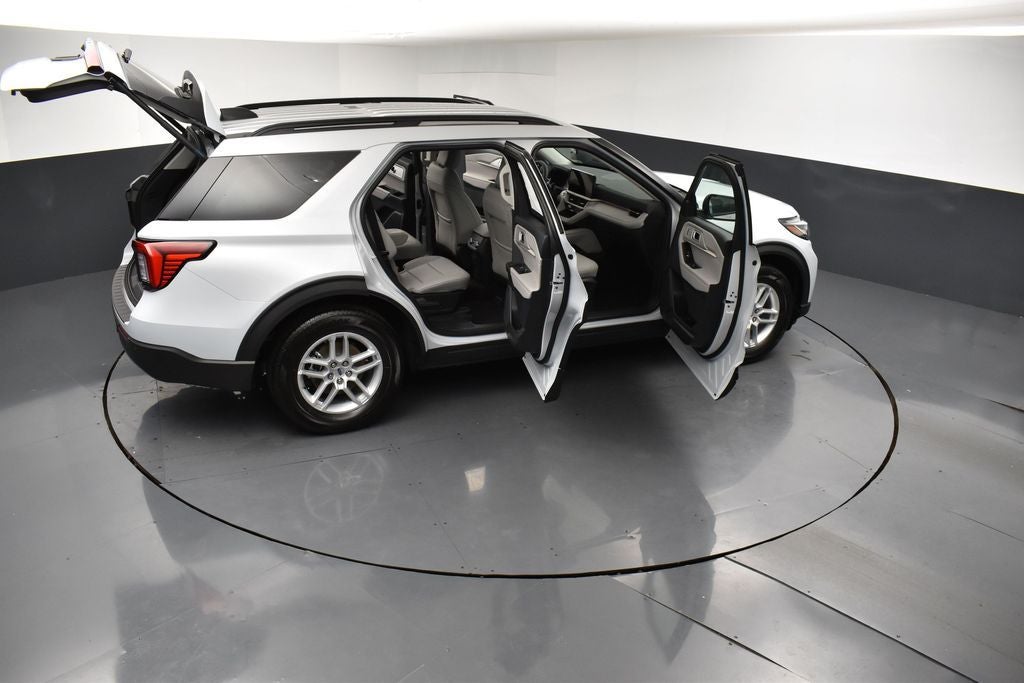 2026 Ford Explorer Active 200A