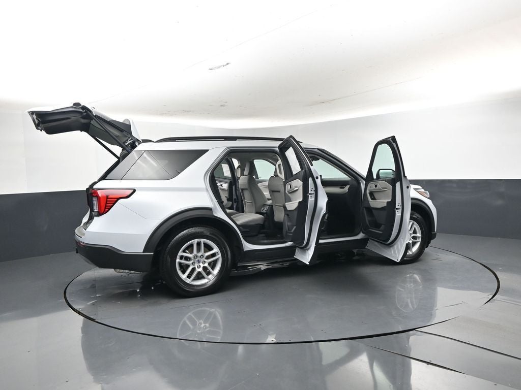 2026 Ford Explorer Active 200A