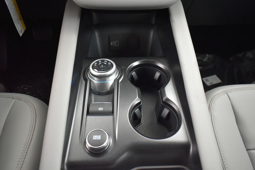 2026 Ford Explorer Active 200A