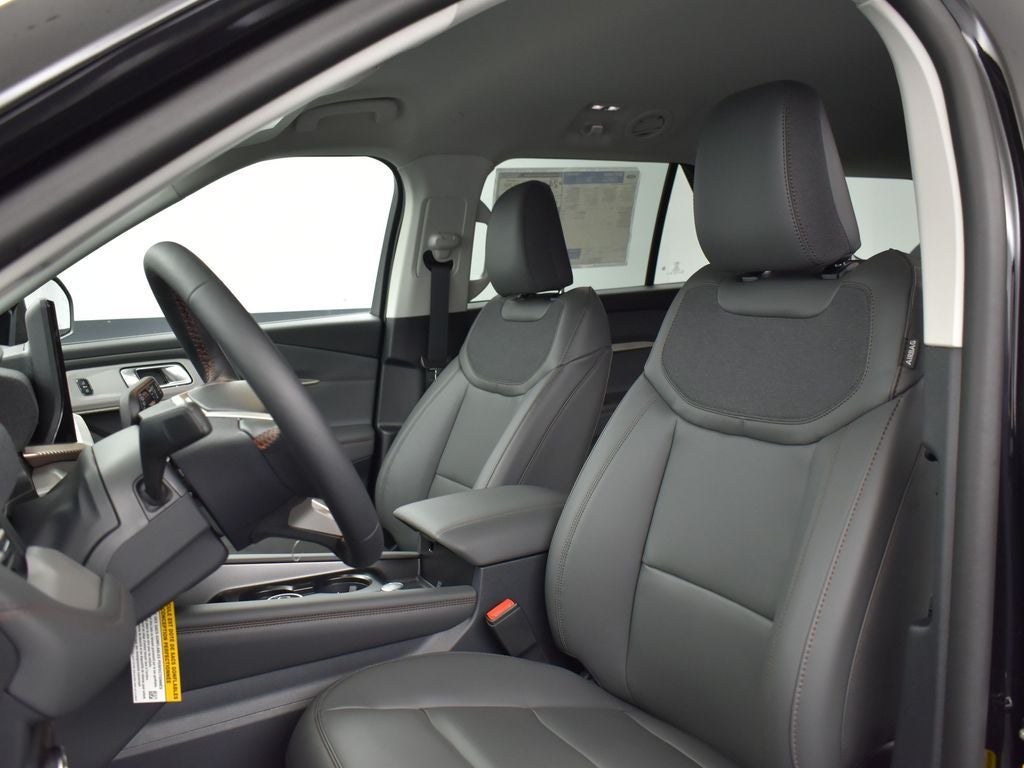 2026 Ford Explorer Active 200A