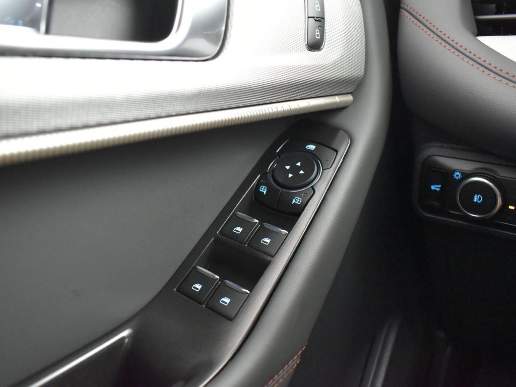 2026 Ford Explorer Active 200A