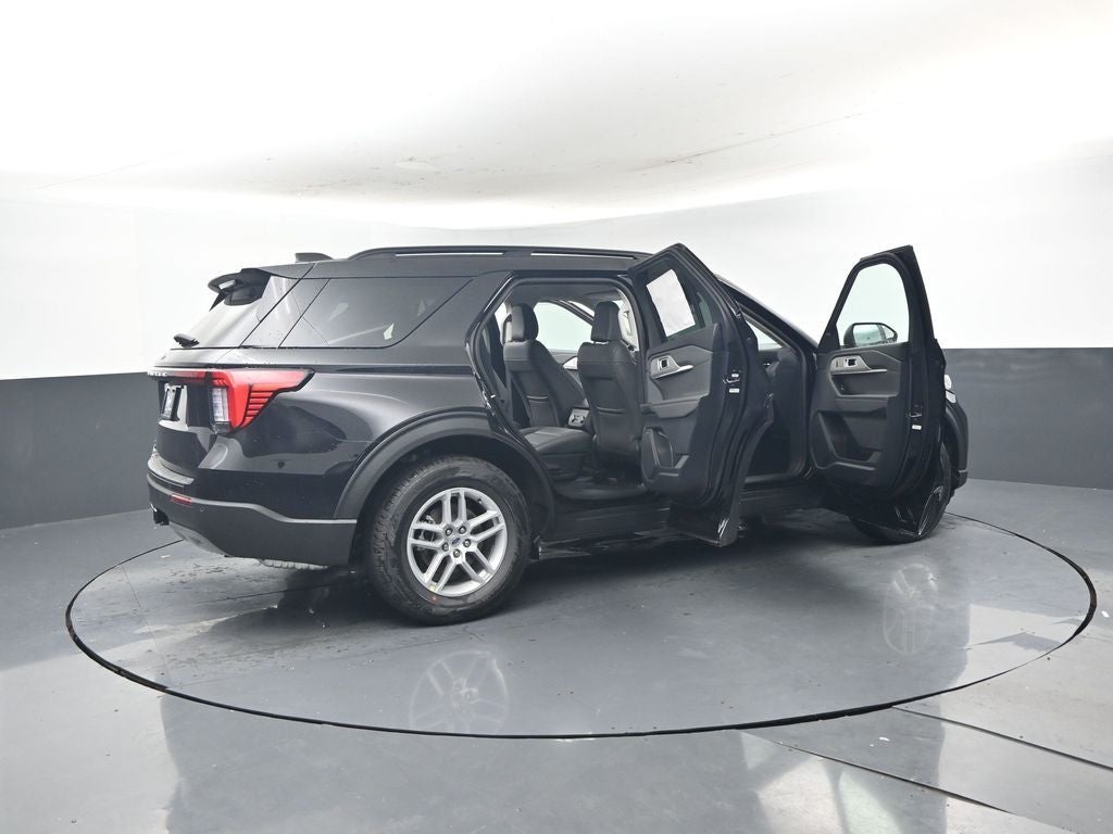 2026 Ford Explorer Active 200A