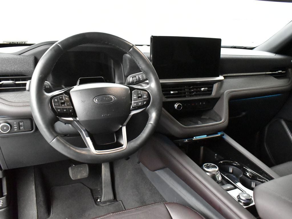 2025 Ford Explorer Platinum 600A