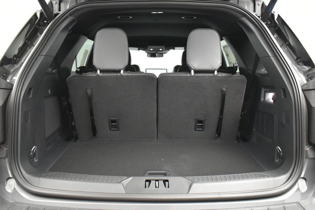 2026 Ford Explorer ST-Line 300A