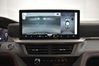 2026 Ford Explorer ST-Line 300A