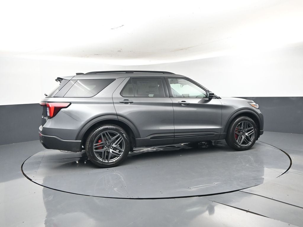 2026 Ford Explorer ST-Line 300A