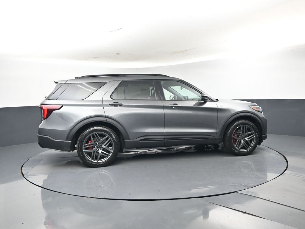 2026 Ford Explorer ST-Line 300A