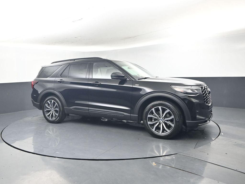 2026 Ford Explorer ST-Line 300A