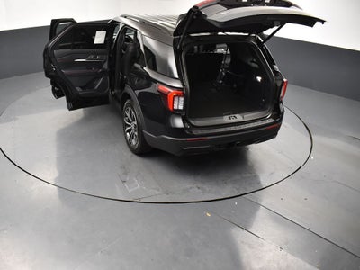 2026 Ford Explorer ST-Line 300A