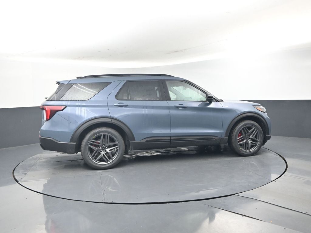 2026 Ford Explorer ST-Line 300A