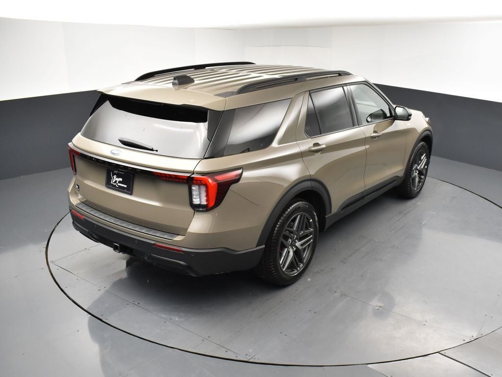 2026 Ford Explorer ST-Line 300A