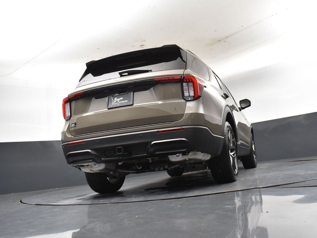 2026 Ford Explorer ST-Line 300A