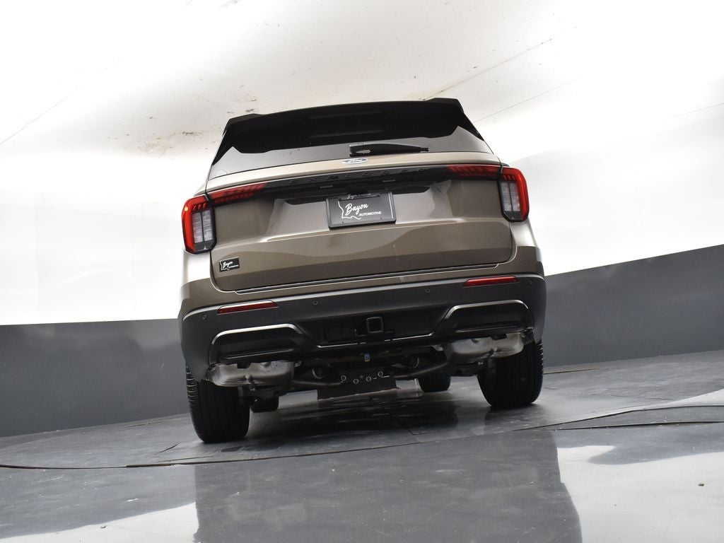 2026 Ford Explorer ST-Line 300A