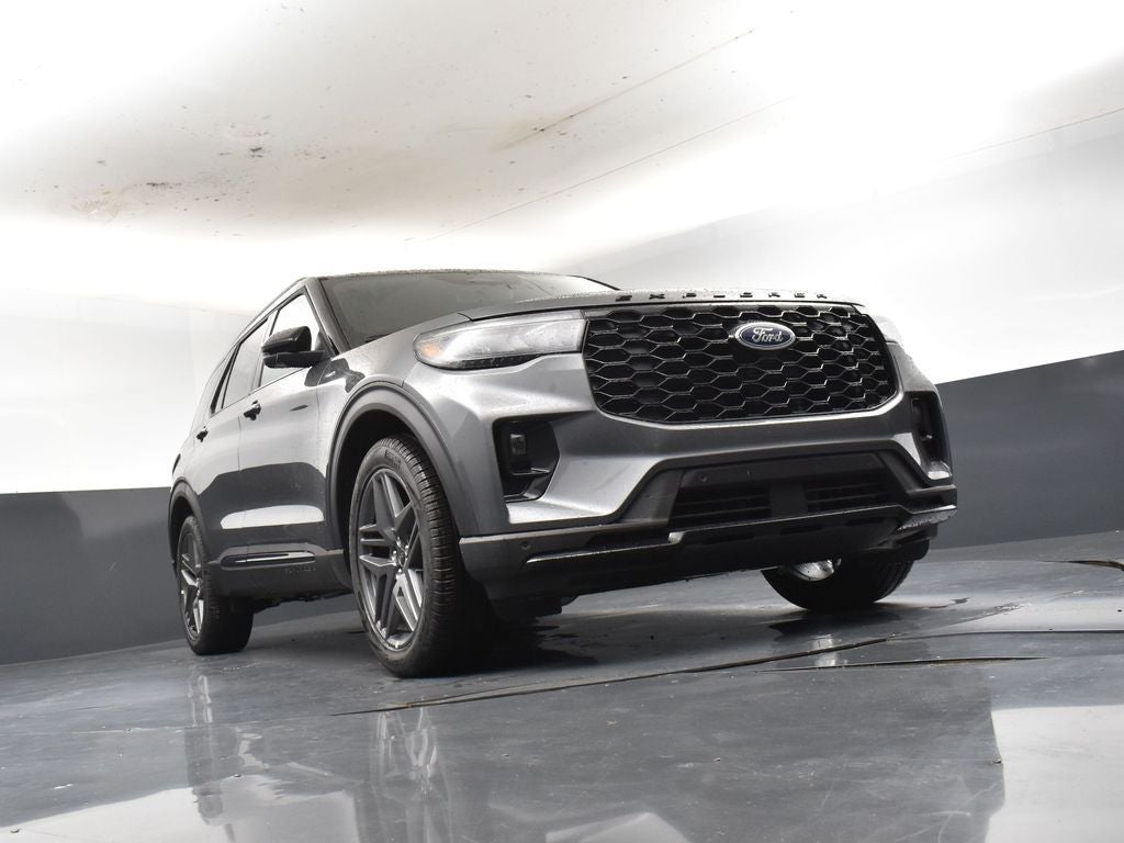 2026 Ford Explorer ST-Line 300A