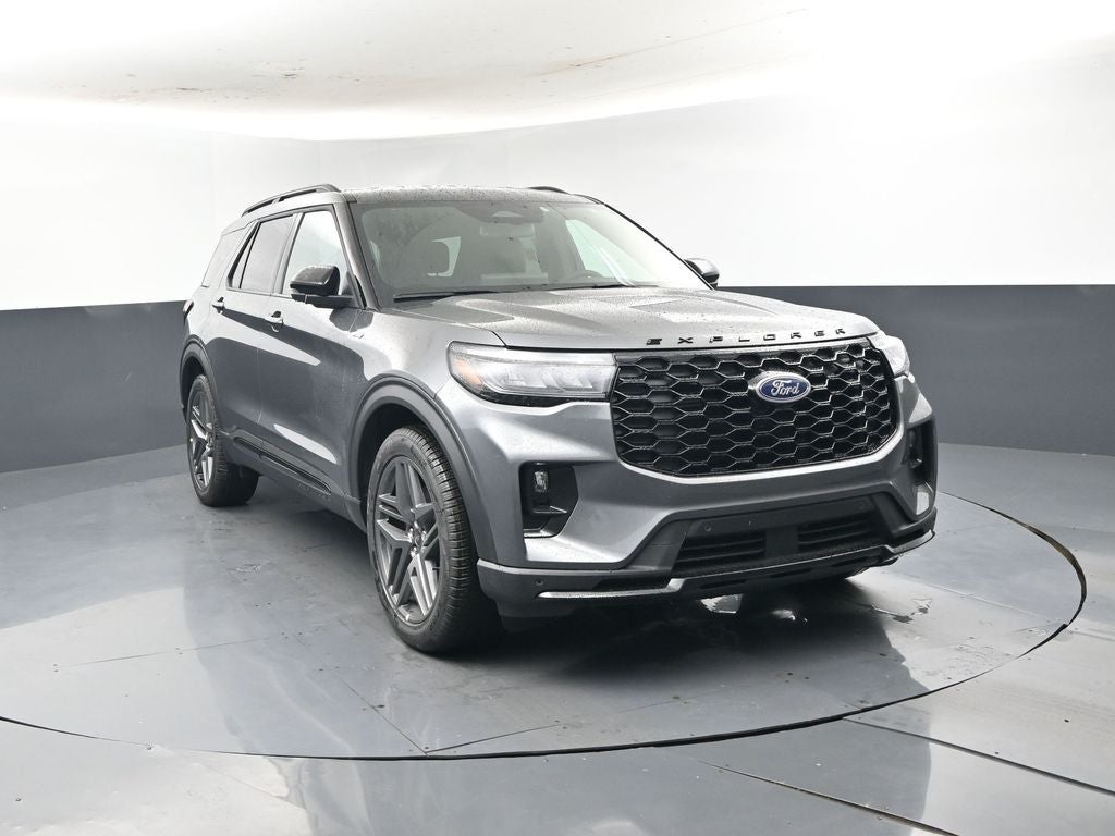 2026 Ford Explorer ST-Line 300A