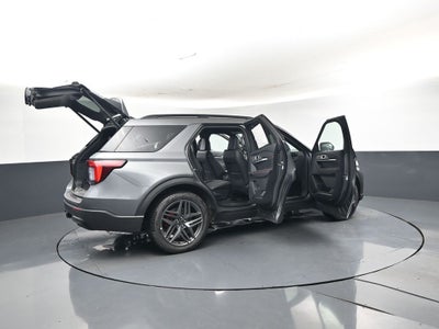 2026 Ford Explorer ST-Line 300A