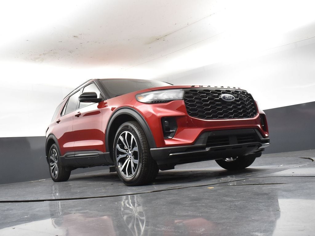 2026 Ford Explorer ST-Line 300A