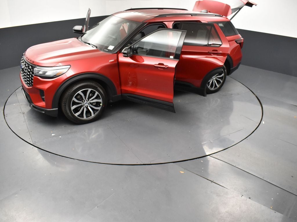 2026 Ford Explorer ST-Line 300A