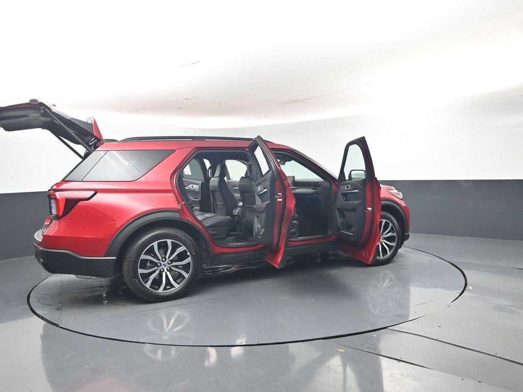 2026 Ford Explorer ST-Line 300A