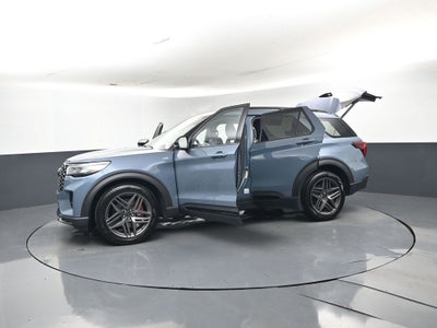 2026 Ford Explorer ST-Line 300A