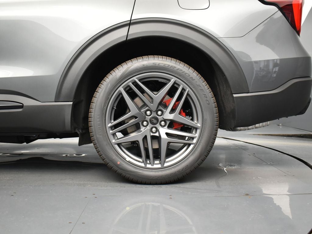 2026 Ford Explorer ST-Line 300A