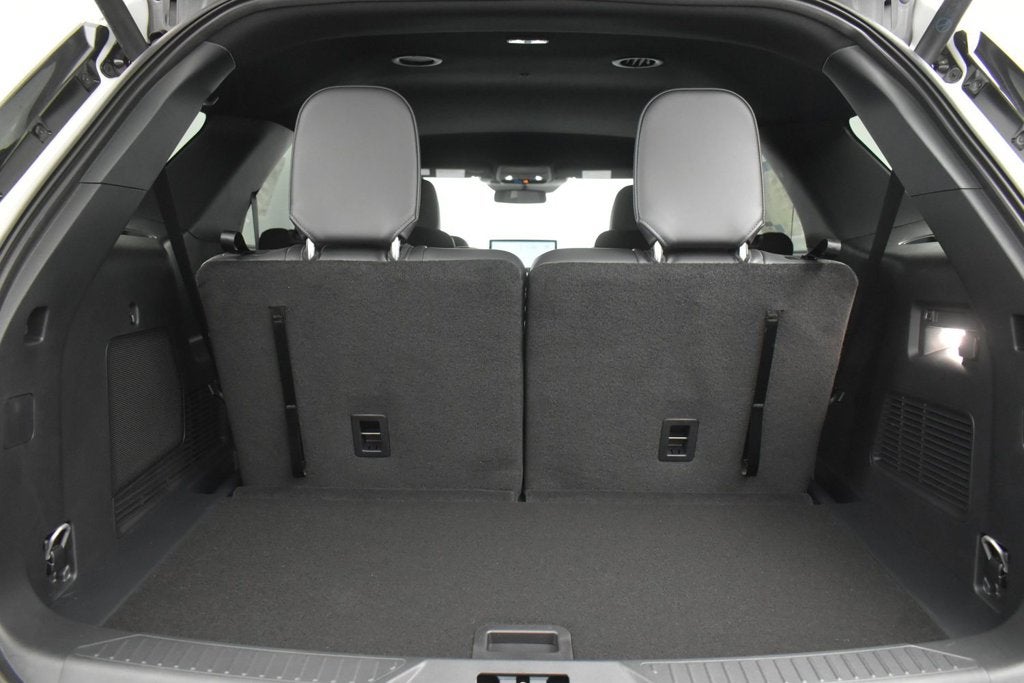 2026 Ford Explorer ST-Line 300A