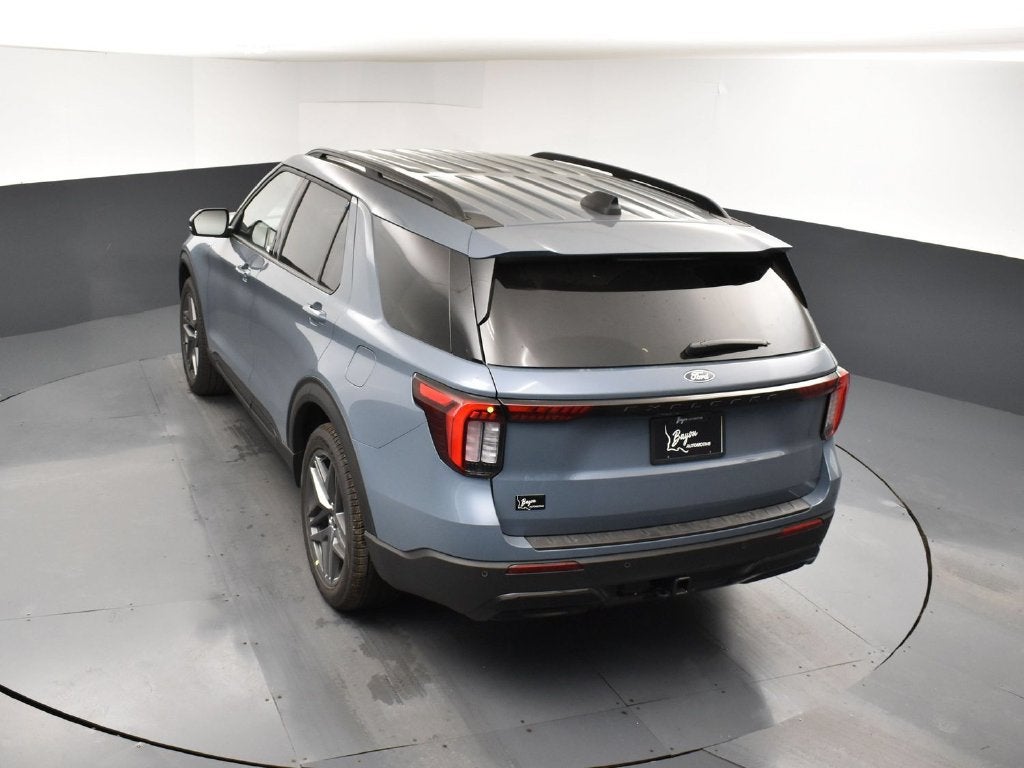 2027 Ford Explorer ST-Line 300A